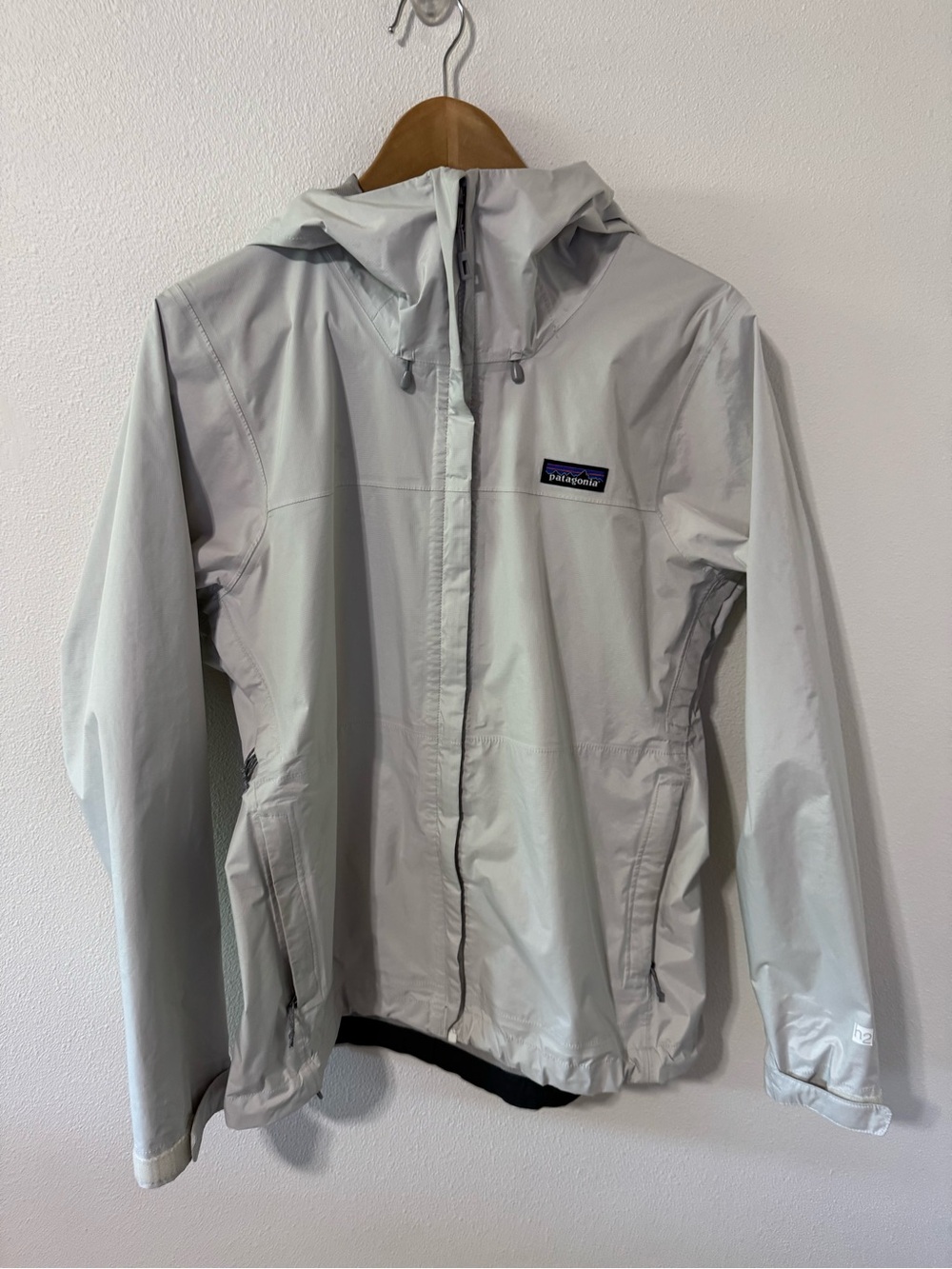 Patagonia Torrentshell Waterproof Rain Jacket Birch White H2NO Outdoor-Medium
